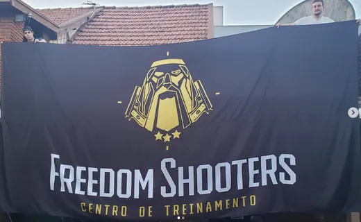 Banner Freedom Shooters — Centro de Treinamento